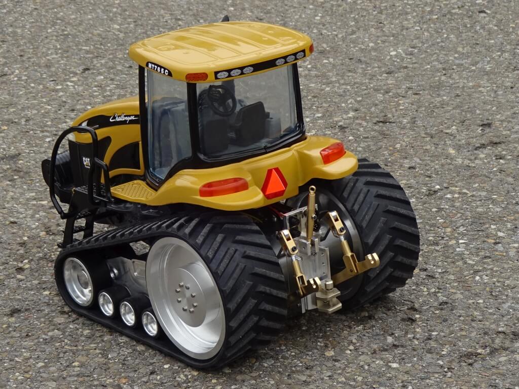 Cat Kettenschlepper H